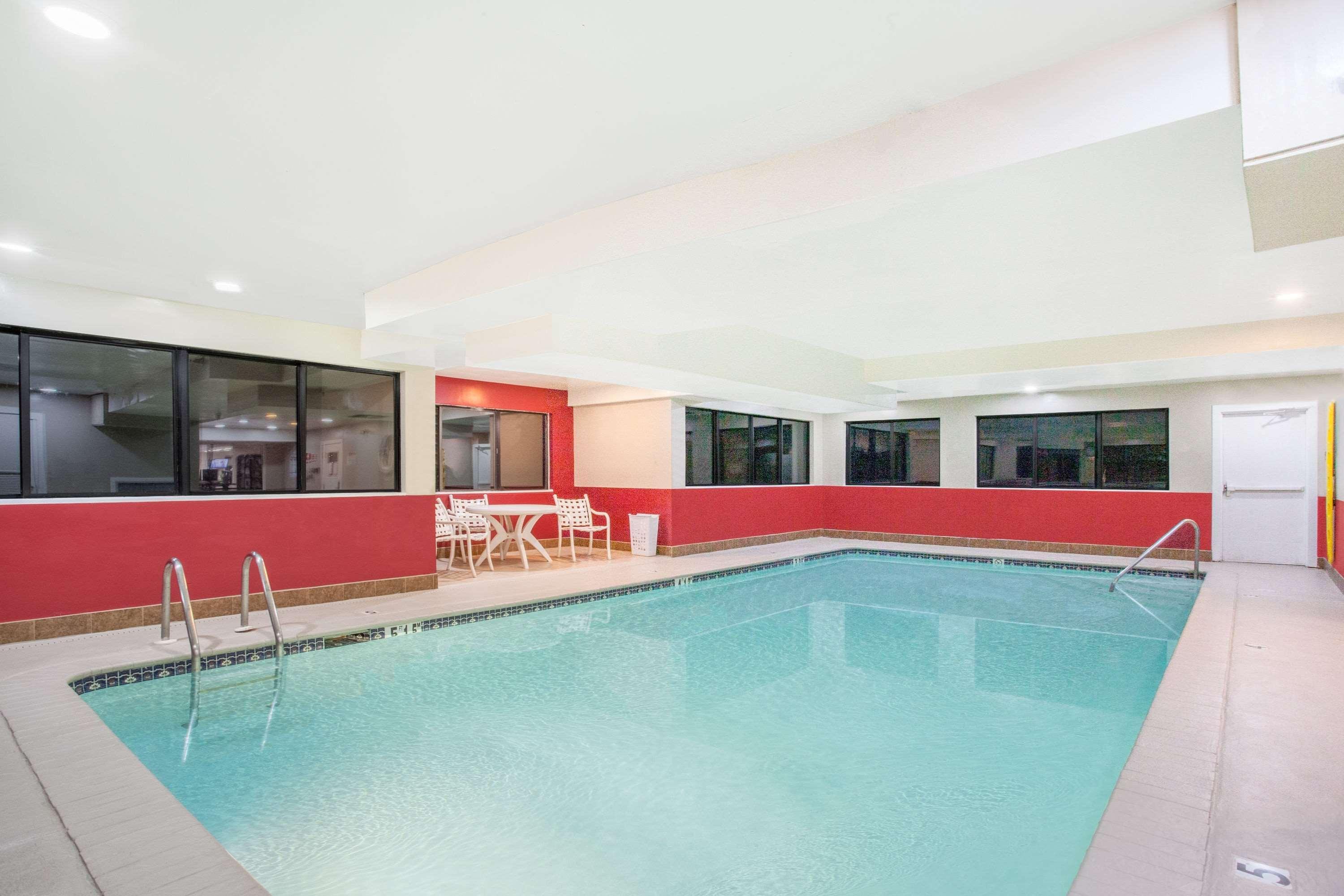 Hotel Super 8 By Wyndham