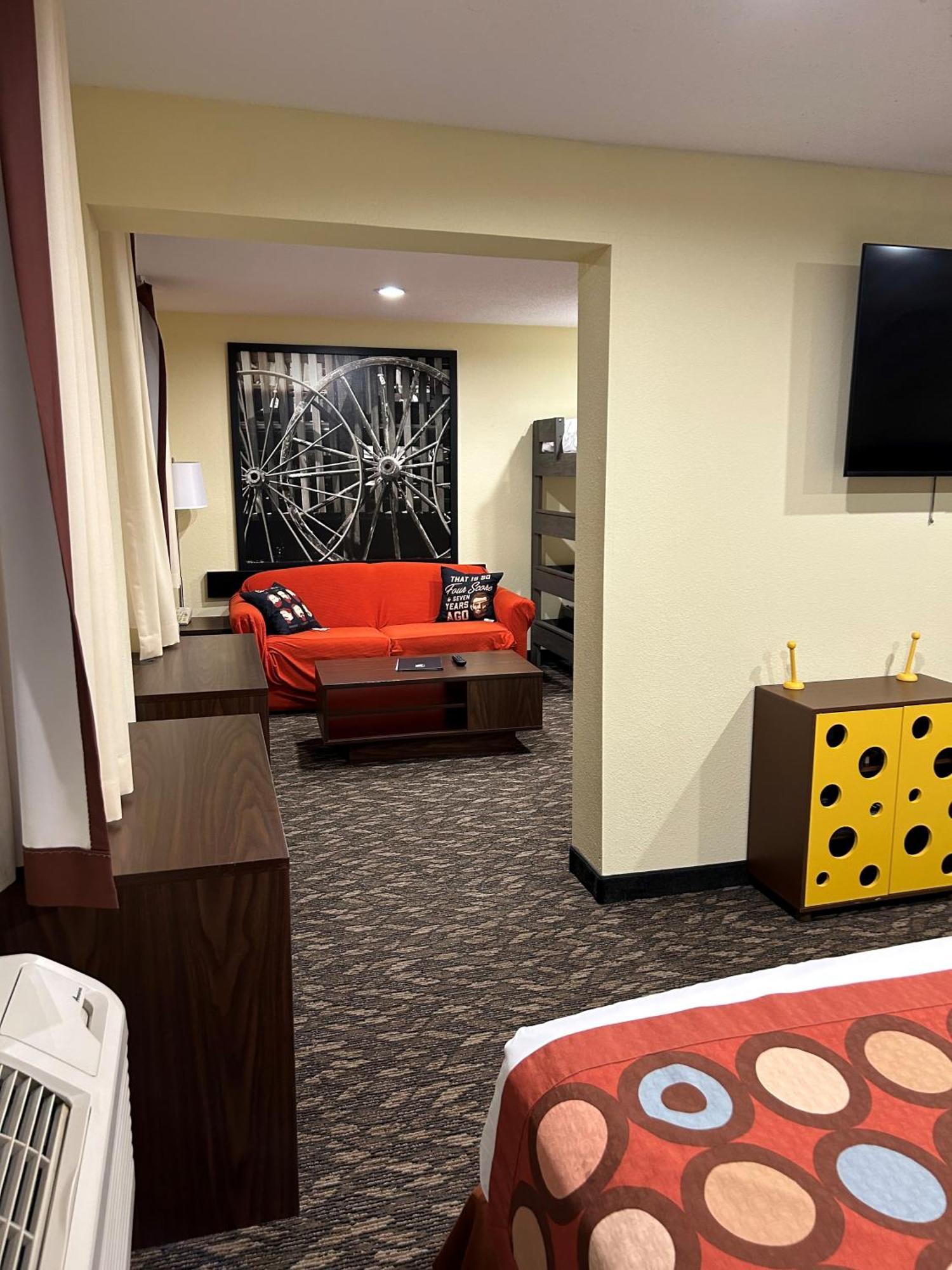 Super 8 By Wyndham 2*